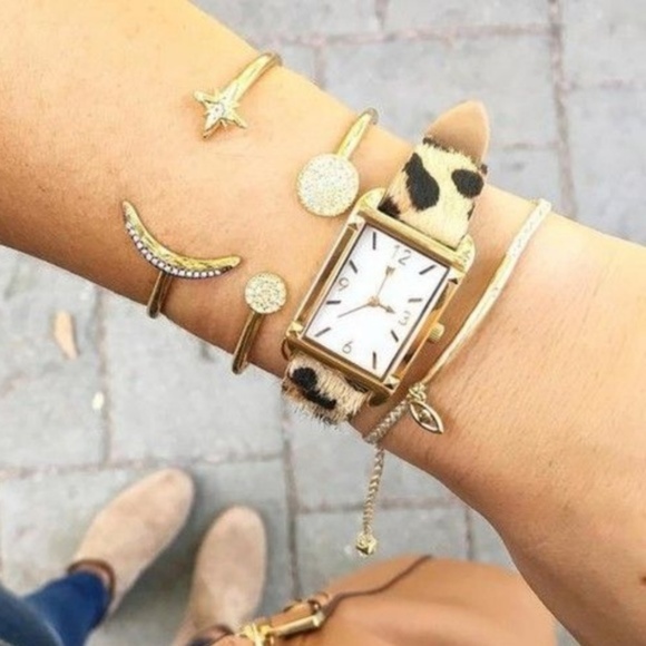 :: Stella & Dot🌙💫Delicate Celestial Cuff - Picture 2 of 5